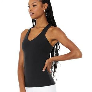 Alo Elevate Tank